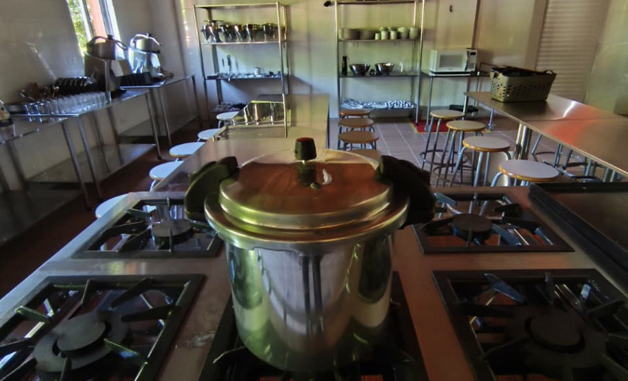 ESCOLA ILHA DAS COBRAS