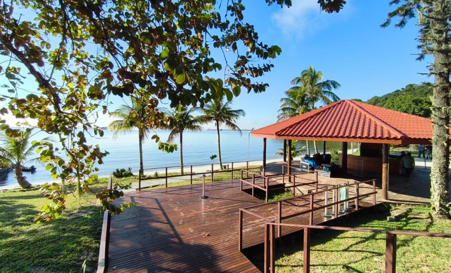 ESCOLA ILHA DAS COBRAS