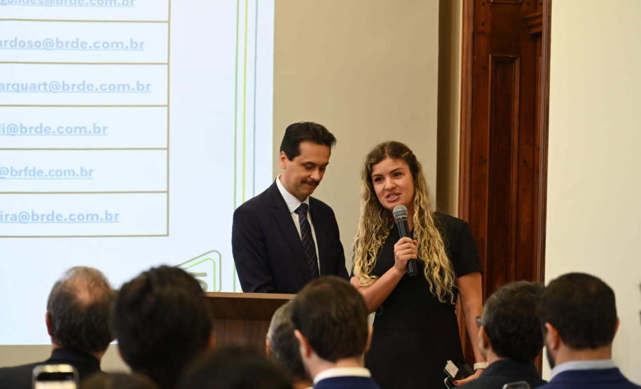 Café com Consultores do BRDE destaca inovação, crédito e alcance do banco no Paraná