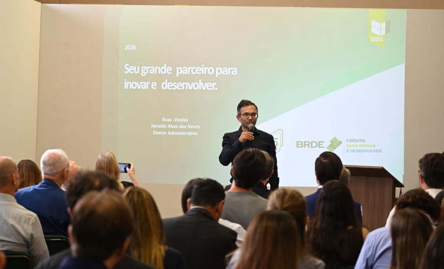 Café com Consultores do BRDE destaca inovação, crédito e alcance do banco no Paraná