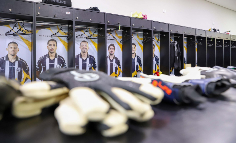 Piana visita estádio do Operário, campeão do paranaense, em Ponta Grossa