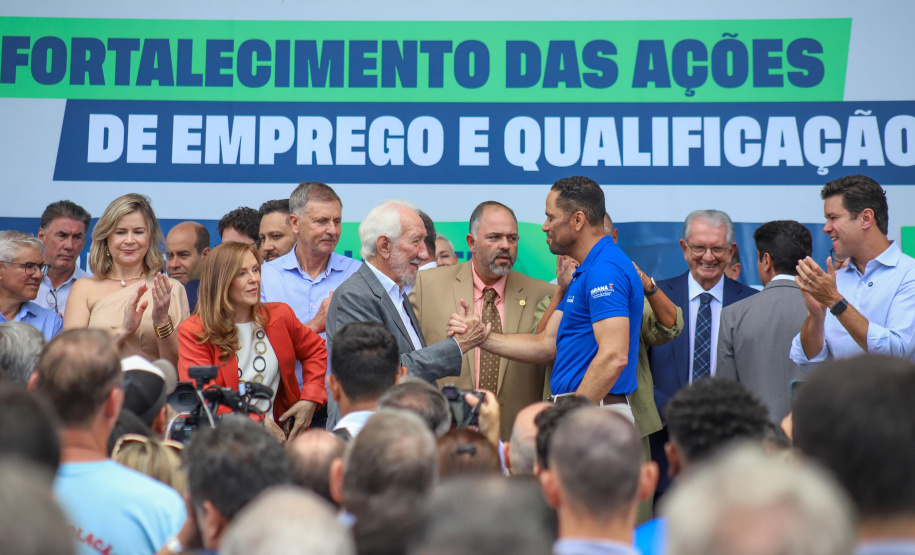 governador - entrega de carros setr