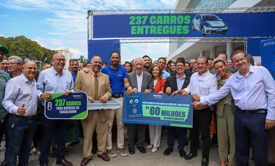 governador - entrega de carros setr