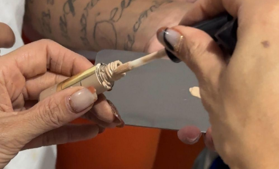 Iniciativa do Governo do Estado leva capacitação em beleza e empreendedorismo a 90 apenadas em Piraquara