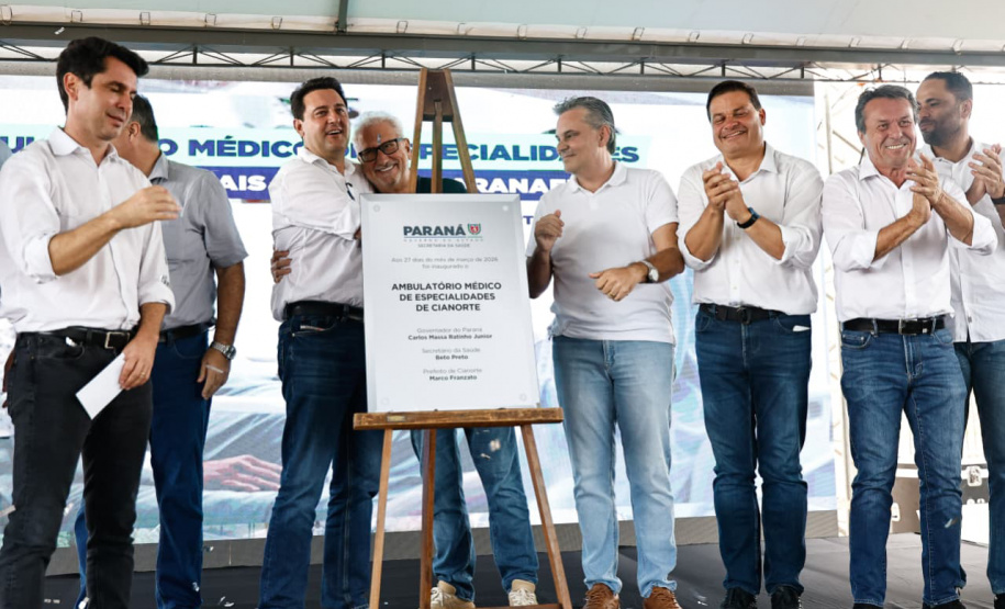 Governador inaugura Ambulatório Médico de Especialidades em Cianorte