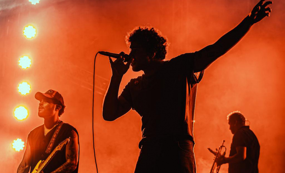 Despedida na Ilha: shows de Lagum e Maneva celebram temporada histórica do Verão Maior