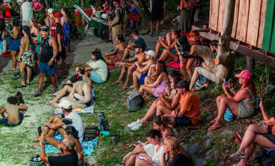 Despedida na Ilha: shows de Lagum e Maneva celebram temporada histórica do Verão Maior