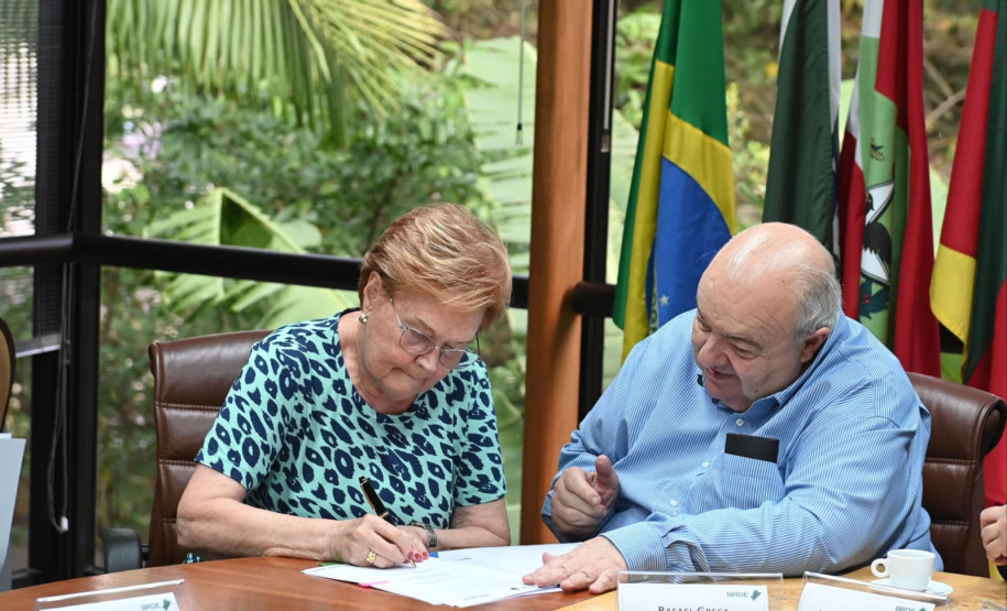 Paraná e BRDE formalizam compromissos com sete RPPNs selecionadas no projeto de créditos de biodiversidade