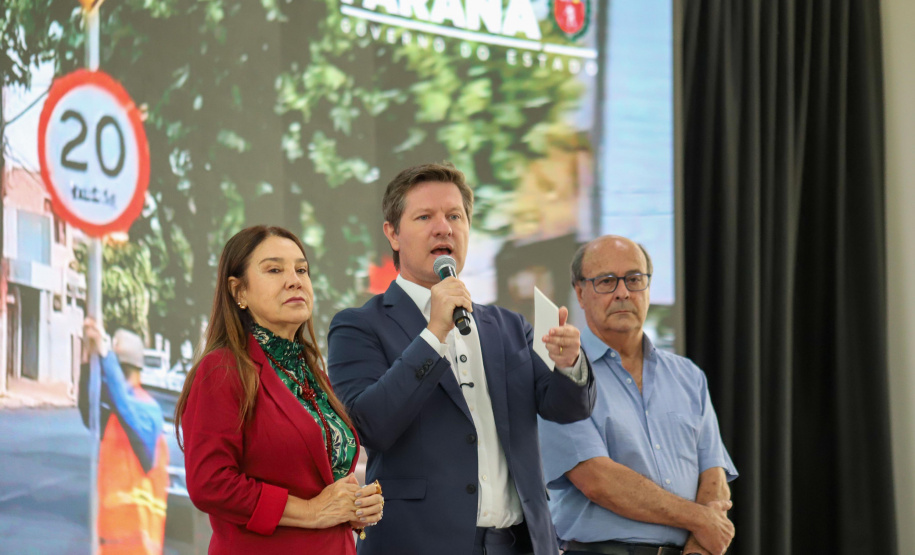 Estado autoriza R$ 183 milhões para reforçar sinalização urbana nos 399 municípios