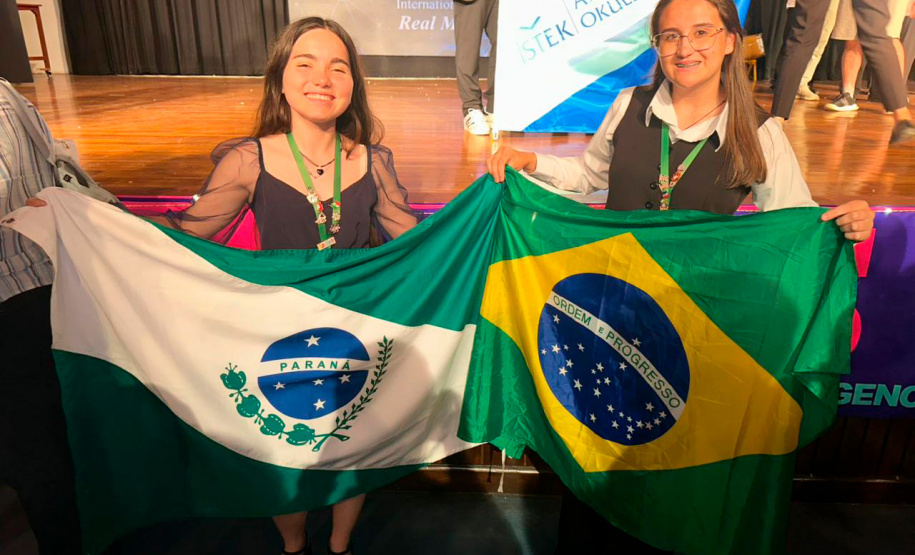 Estudantes da rede estadual em Cascavel apresentam projeto em feira na Índia