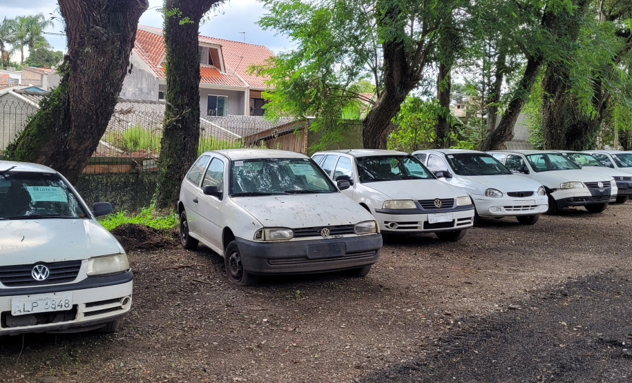 Está aberto o período de lances do leilão de veículos oficiais do Estado