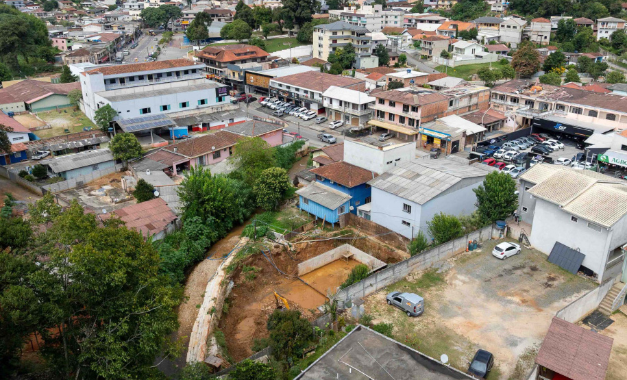 Sanepar acelera obras de esgoto em Rio Branco do Sul rumo à universalização