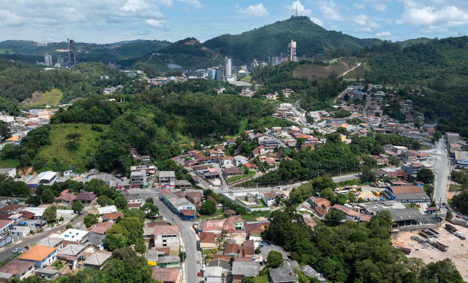 Sanepar acelera obras de esgoto em Rio Branco do Sul rumo à universalização