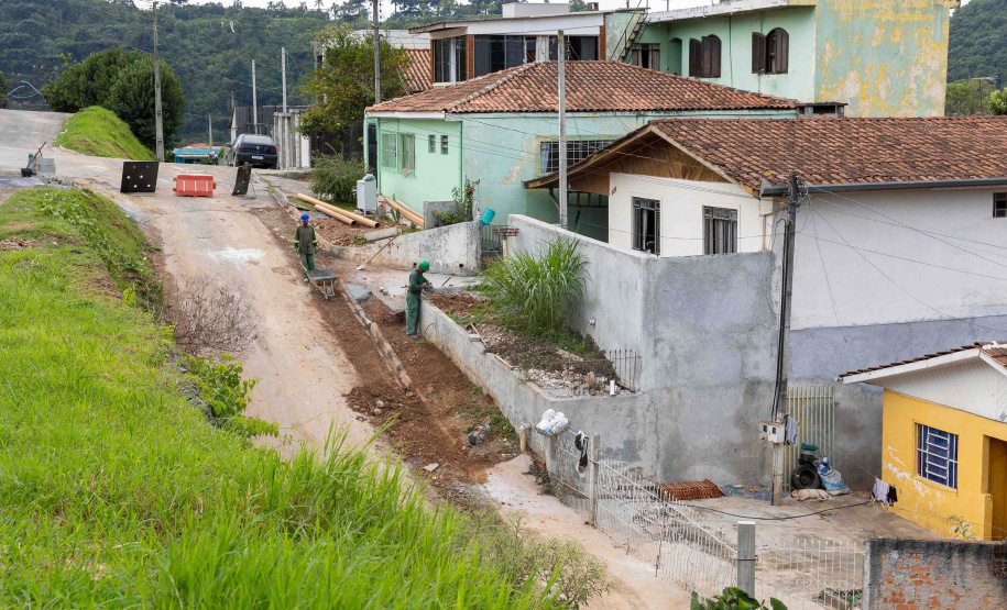 Sanepar acelera obras de esgoto em Rio Branco do Sul rumo à universalização