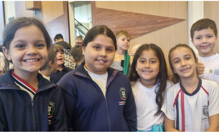 Orquestra Sinfônica do Paraná se apresenta para 700 estudantes em Campo Largo