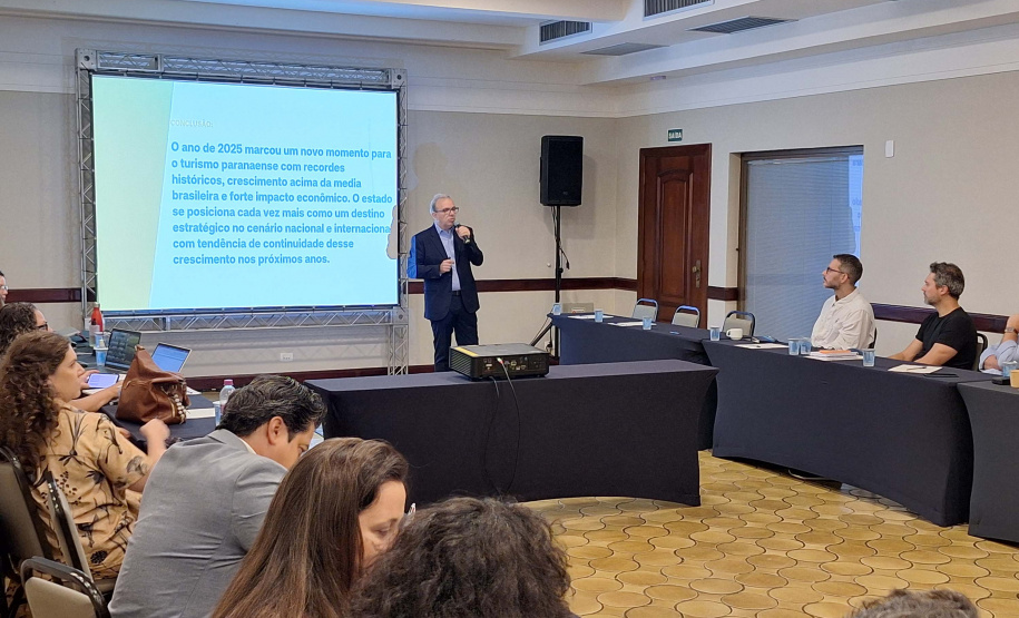 VIAJE PARANÁ - Líderes de turismo de Foz do Iguaçu participam de curso inédito promovido pelo Estado