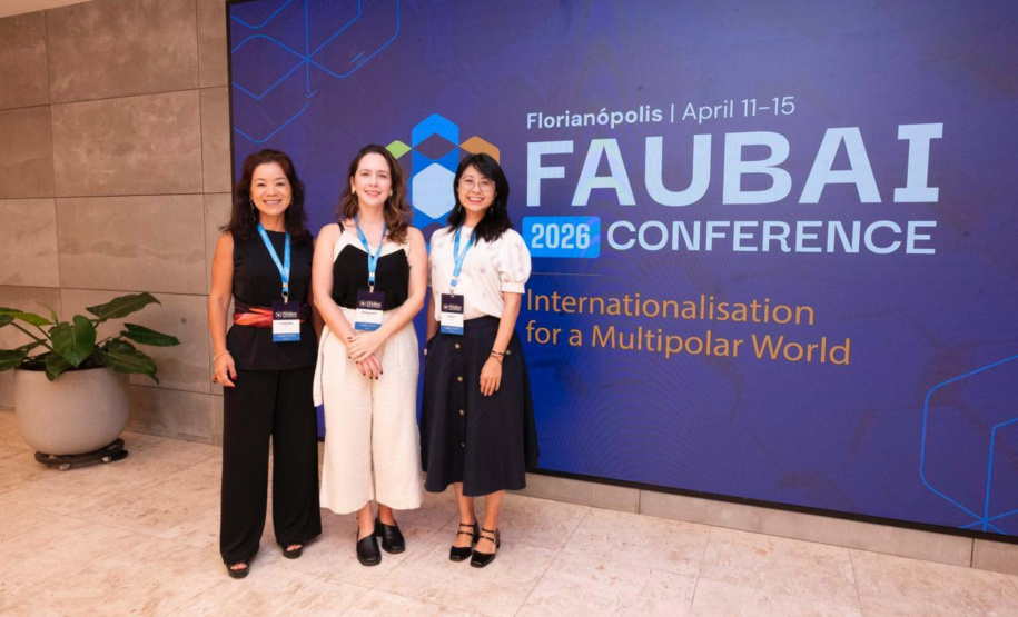 SETI - Paraná apresenta ações de internacionalização do ensino superior em conferência nacional