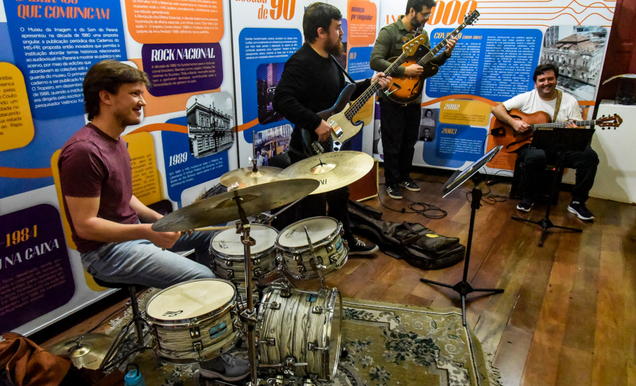 SEEC - Cultura abre consulta pública para Editais de Apoio a Publicações Independentes e Música Urbana e Independente