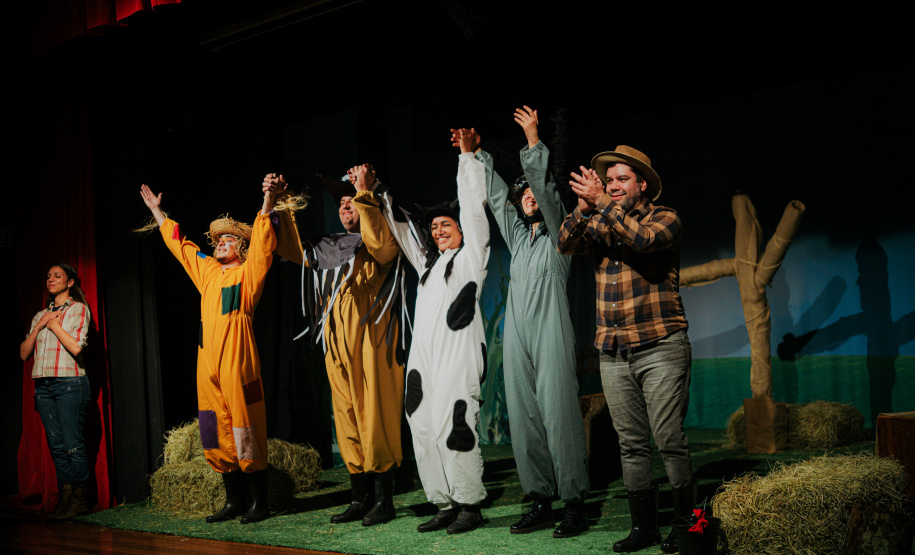 Programa Crianças no Teatro volta a circular levando cultura de  graça pelo interior do Paraná; confira as cidades