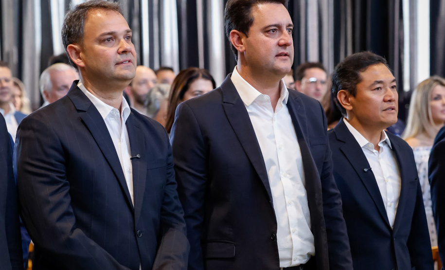 Governador apresenta avanços da construção civil na posse do Sinduscon-PR Noroeste