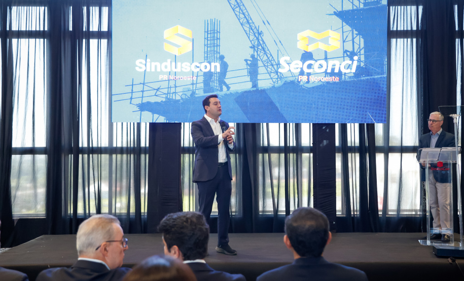 Governador apresenta avanços da construção civil na posse do Sinduscon-PR Noroeste