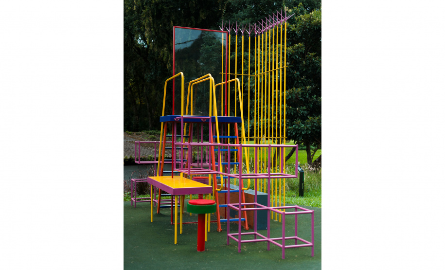 MON inaugura obra do artista avaf e convida o público a uma caça às artes na área externa do Museu