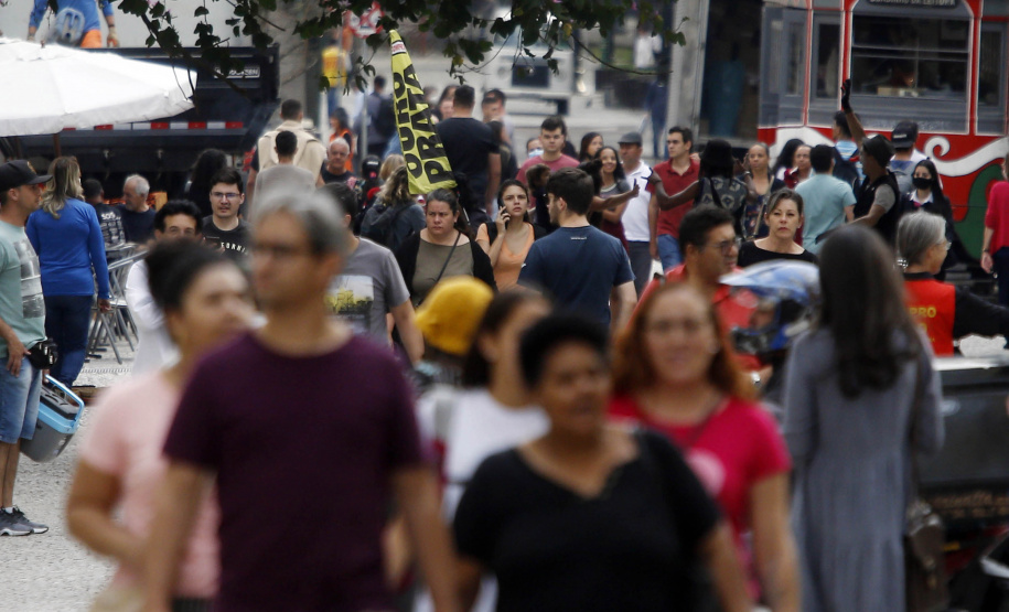 Com menos imposto e burocracia, Paraná tem o melhor ambiente de negócios do país