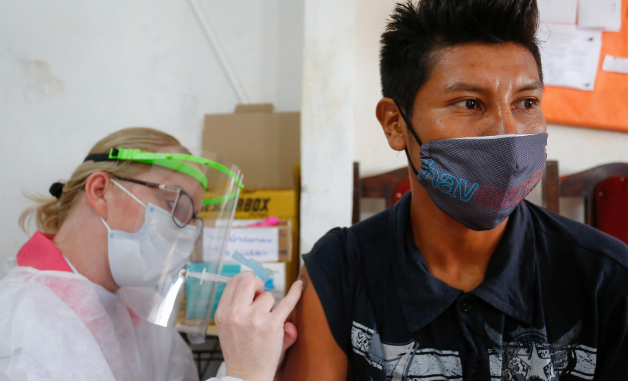 ​19 de Abril: Ações transversais do Paraná garantem saúde integral e respeito à cultura dos povos indígenas