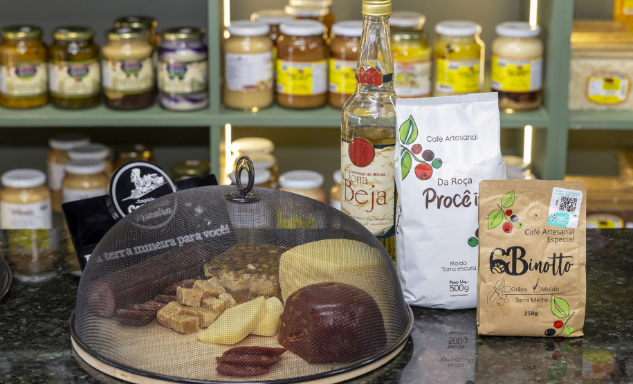 VIAJE PARANÁ - Atrativo gastronômico em Foz do Iguaçu cativa turistas com cultura e história preservada