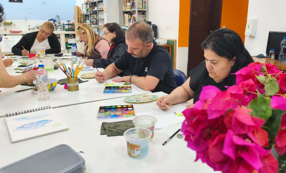 Estado amplia acesso ao ensino de arte gratuito com parceria entre Centro Juvenil de Artes Plásticas e Instituto de Educação
