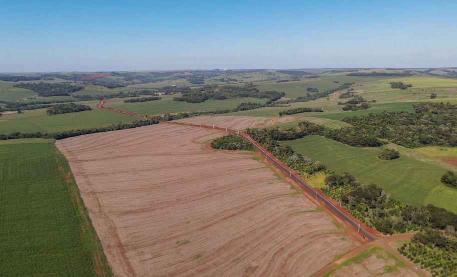 Governador autoriza R$ 17 milhões para pavimentação em concreto de estrada rural em Céu Azul