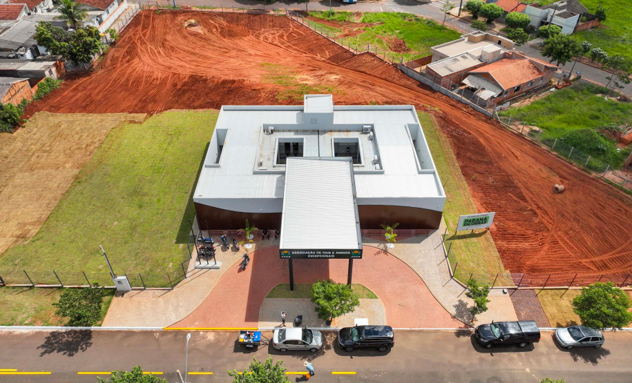 Governo do Estado amplia para 27 construções de APAEs somando mais de R$ 60 milhões em investimentos