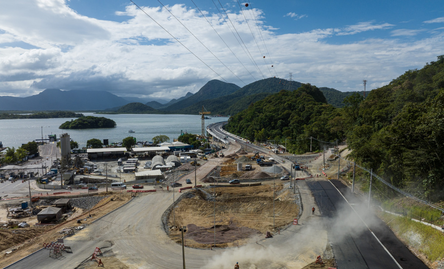 Governador Ratinho Junior anuncia entrega da Ponte de Guaratuba para 29 de abril
