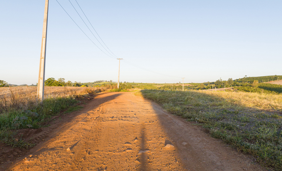 Governador anuncia R$ 35,9 milhões para infraestrutura urbana e rural de Ivaiporã