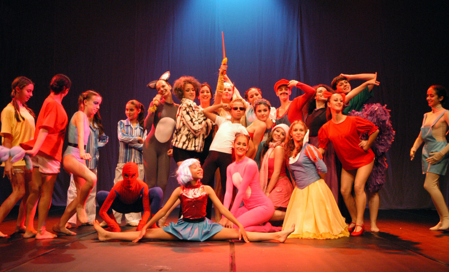 TEATRO GUAÍRA - EDTG: 70 anos formando caminhos na dança