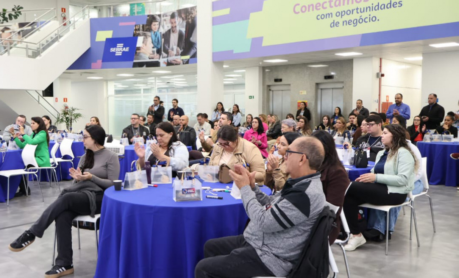 Fomento e Sebrae-PR concluem ciclo de encontros regionais de agentes de crédito