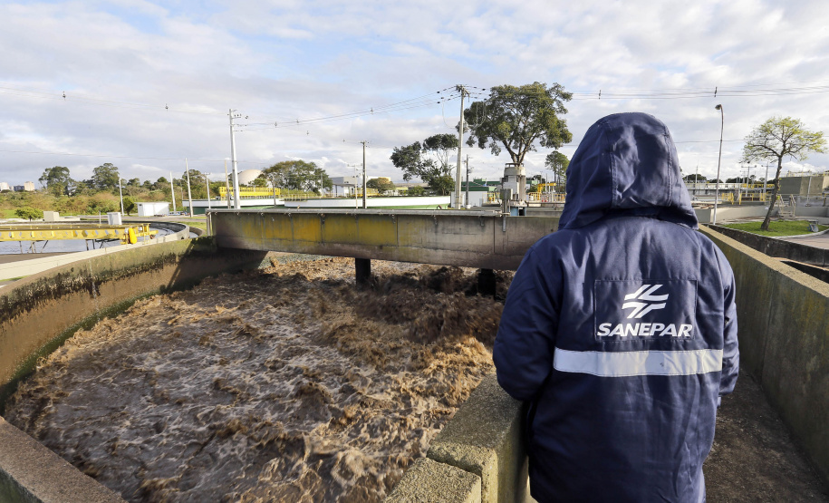 Sanepar incluiu mais de 100 mil famílias no mapa do esgotamento sanitário em 2025