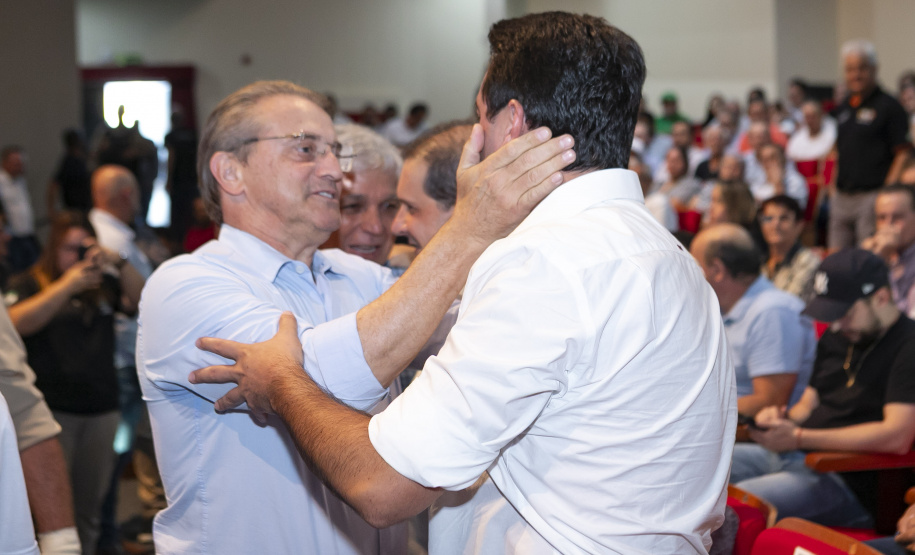 ASSIS CHATEAUBRIAND - PAVIMENTAÇÃO