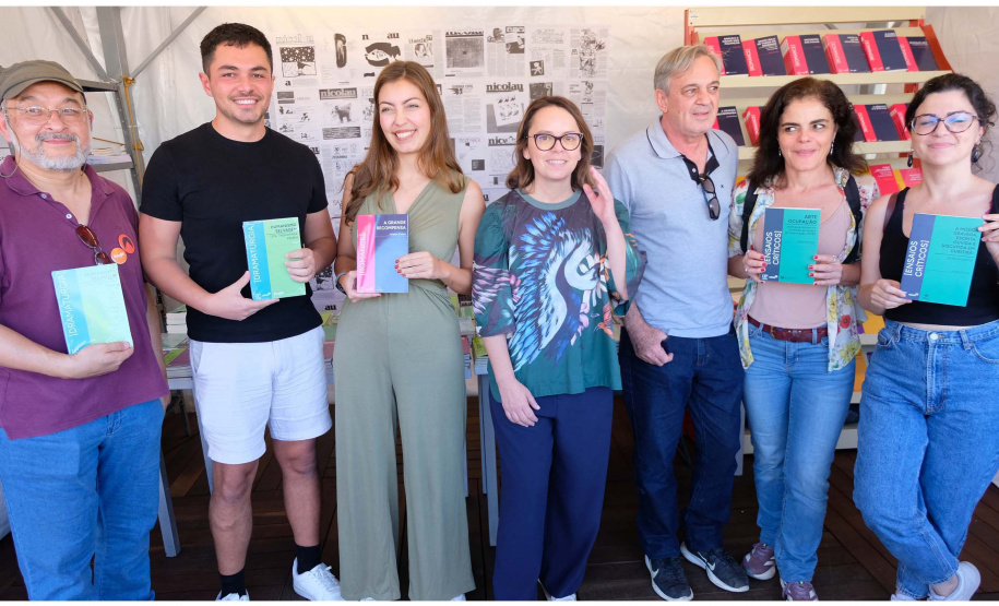 SEEC: Secretaria da Cultura abre consulta pública para o Edital Paraná Literário - 24.ª Festa Literária Internacional de Paraty C