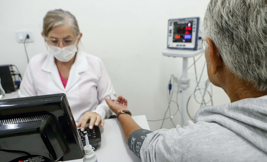 Vacinas contra gripe e Covid-19 são aliadas na prevenção de infarto e AVC, alerta Sesa