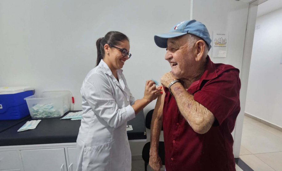 Vacinas contra gripe e Covid-19 são aliadas na prevenção de infarto e AVC, alerta Sesa