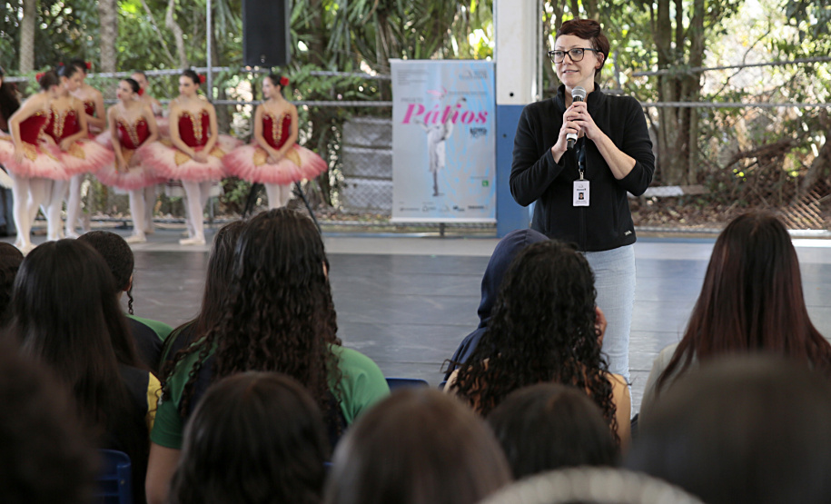 Escola de Dança Teatro Guaíra faz primeira apresentação de 2026 do projeto Guaíra para Todos