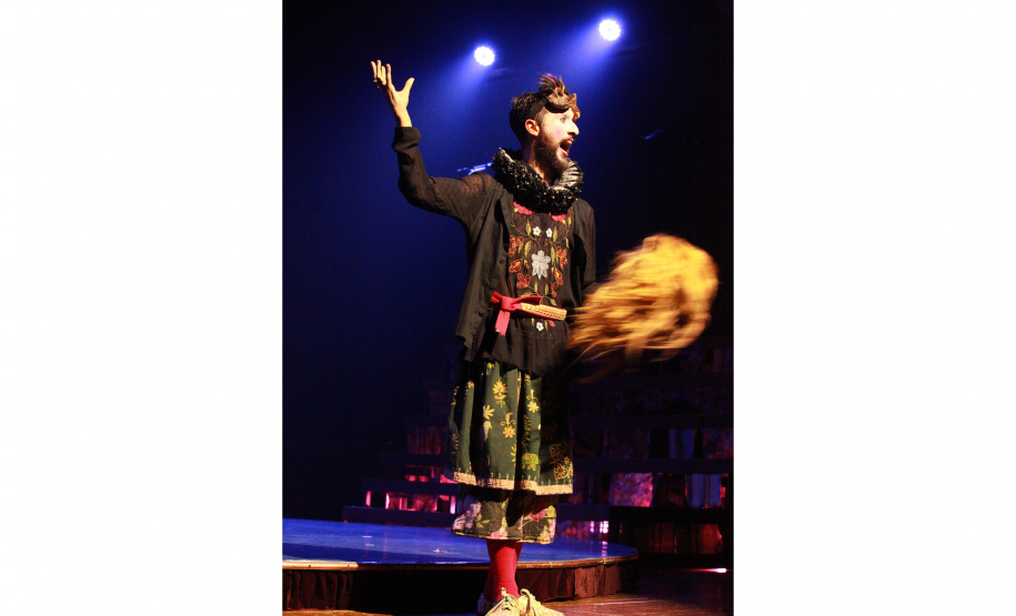 G2 Cia de Dança lota teatro e emociona público em Francisco Beltrão