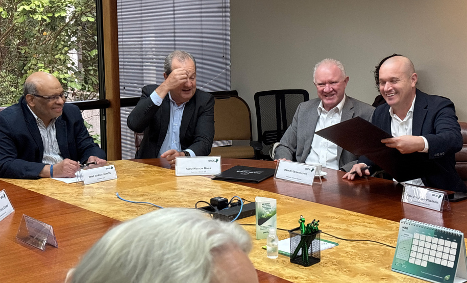 Paraná lança programa de inovação aberta com R$ 20 milhões para projetos de genômica no agro