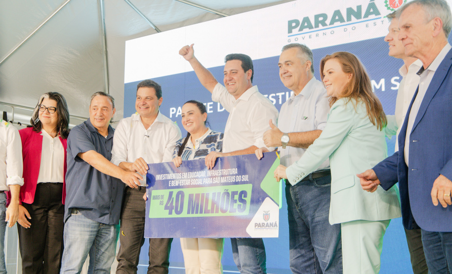 Nova escola e pavimentações: Ratinho Junior anuncia R$ 41 milhões para São Mateus do Sul