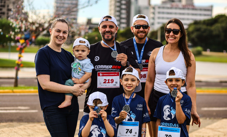 Com recorde de público, Corridas Sanepar 2026 reúne atletas amadores e profissionais em Toledo