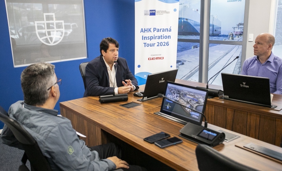 Porto de Paranaguá recebe visita da Câmara Brasil-Alemanha