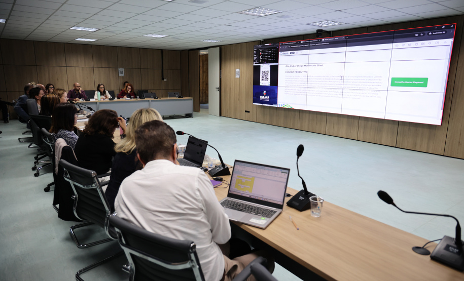 Governo do Paraná recebe Banco Mundial para confirmar resultados do Paraná Eficiente e avançar no programa