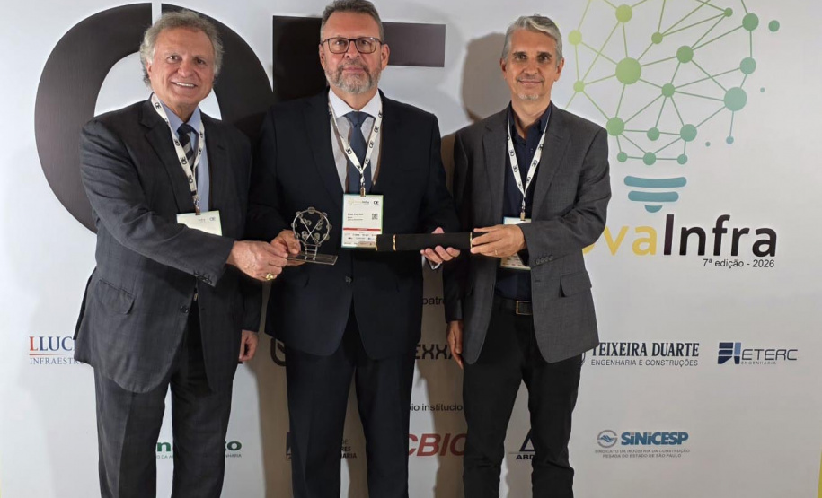 Sanepar vence prêmio nacional com tecnologia de fibra óptica em redes de esgoto