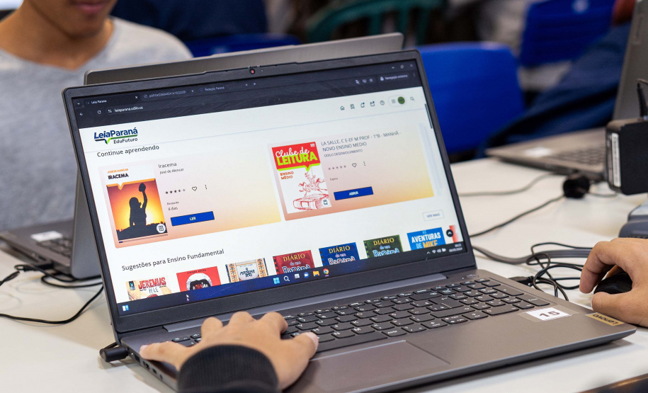 SEED - Paraná se antecipa ao novo PNE e já integra educação digital ao currículo